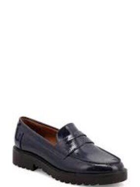 MIA Amore Hali Navy Crinkle Patent Penny Loafers Size 6.5